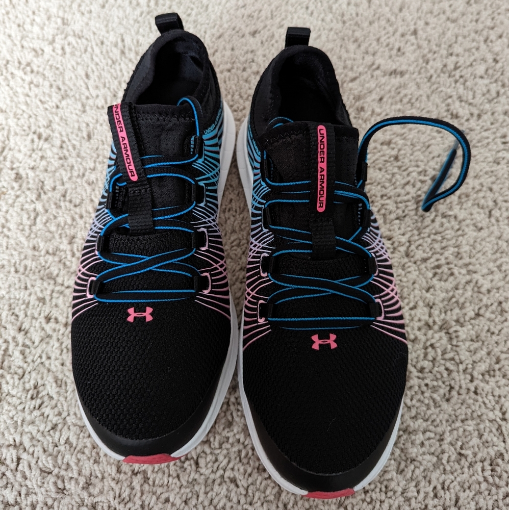 Sneakers/Tennis shoes athelatic shoes- Under Armour.